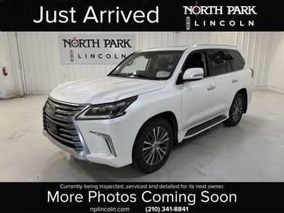 Used 2017 Lexus LX 570 4WD w/ Luxury Package