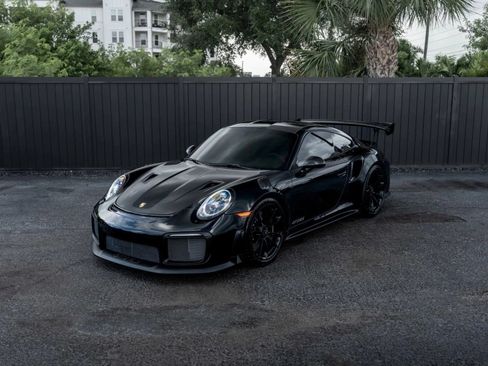 Used 2018 Porsche 911 GT2 RS RWD image 31