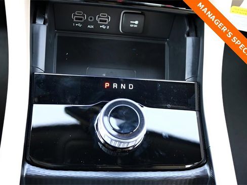 New 2025 Jeep Grand Cherokee Limited w/ Luxury Tech Group II image 25