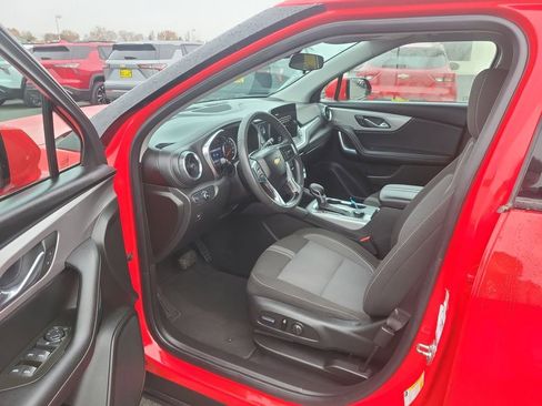 Used 2023 Chevrolet Blazer LT image 38