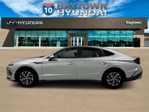 New 2026 Hyundai Sonata Blue image 3