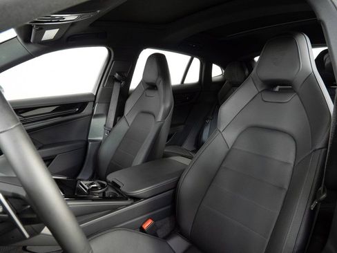 New 2026 Porsche Panamera RWD image 5