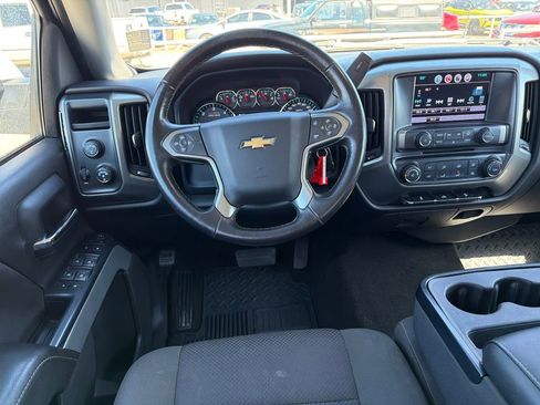 Used 2018 Chevrolet Silverado 1500 LT image 14