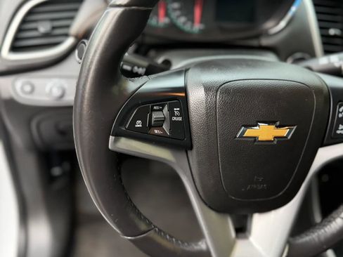 Used 2018 Chevrolet Trax LT w/ LT Convenience Package image 33