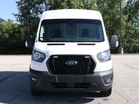Used 2023 Ford Transit 250 Medium Roof AWD w/ Load Area Protection Package image 3