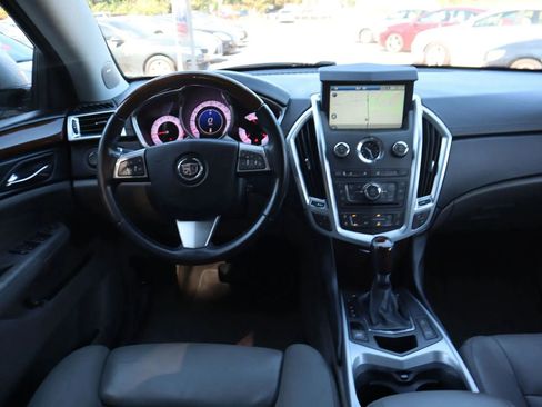 Used 2011 Cadillac SRX Luxury image 20