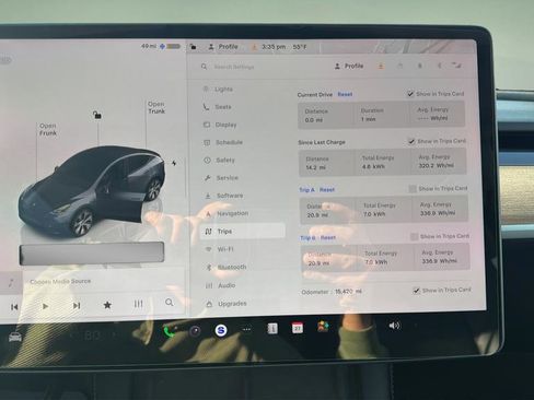 Used 2023 Tesla Model Y Long Range image 25