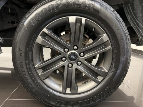 Certified 2022 Ford F150 XLT w/ Equipment Group 302A High image 7