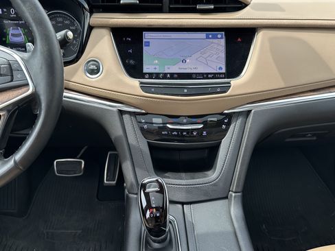Used 2021 Cadillac XT5 Sportv w/ Platinum Package AWD/4WD image 31
