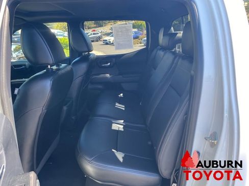 Used 2019 Toyota Tacoma TRD Pro AWD/4WD image 24
