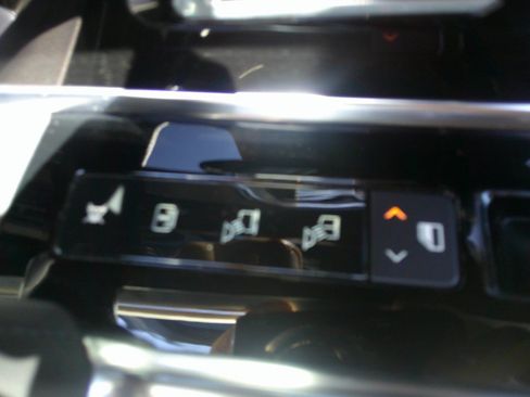 Used 2023 Land Rover Range Rover SE AWD/4WD image 57