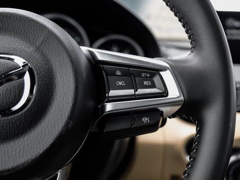 Used 2025 MAZDA MX-5 Miata RF Grand Touring image 41