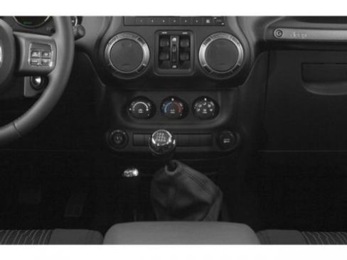 Used 2018 Jeep Wrangler Unlimited Sport image 14