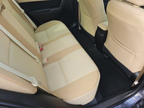 Used 2017 Toyota Corolla LE FWD image 30