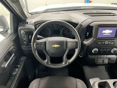 Used 2023 Chevrolet Silverado 1500 Custom AWD/4WD image 11