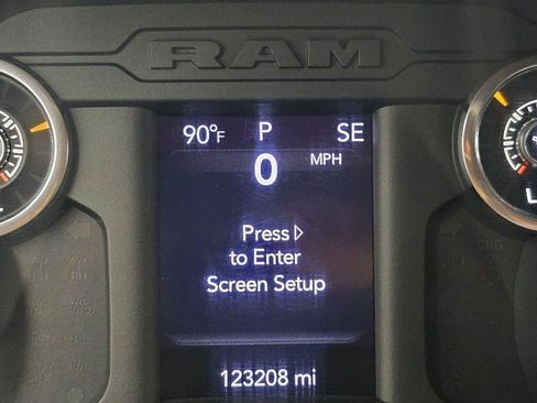 Used 2022 RAM 2500 Tradesman RWD image 21