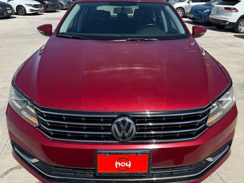 Used 2017 Volkswagen Passat 1.8T SE FWD image 4