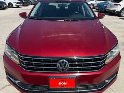 Used 2017 Volkswagen Passat 1.8T SE
