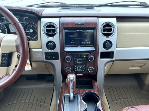 Used 2014 Ford F150 King Ranch w/ King Ranch Luxury Package AWD/4WD image 12