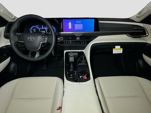 New 2026 Toyota Crown Limited image 6