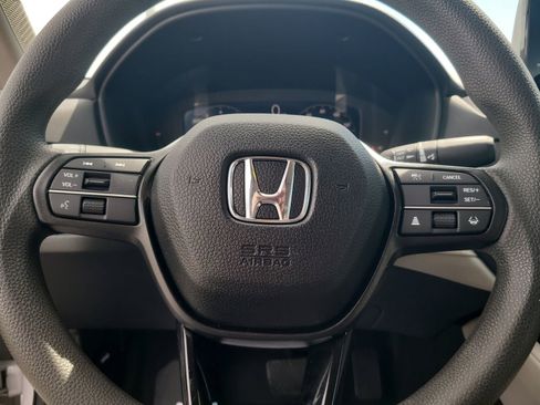 Certified 2025 Honda Accord SE image 13