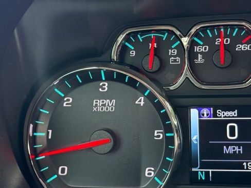 Used 2018 GMC Sierra 1500 SLE w/ SLE Preferred Package RWD image 31
