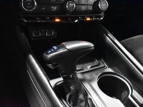 Used 2022 Dodge Durango GT image 22