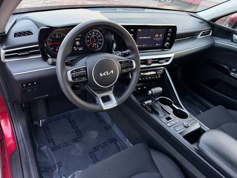 Used 2023 Kia K5 LXS image 22