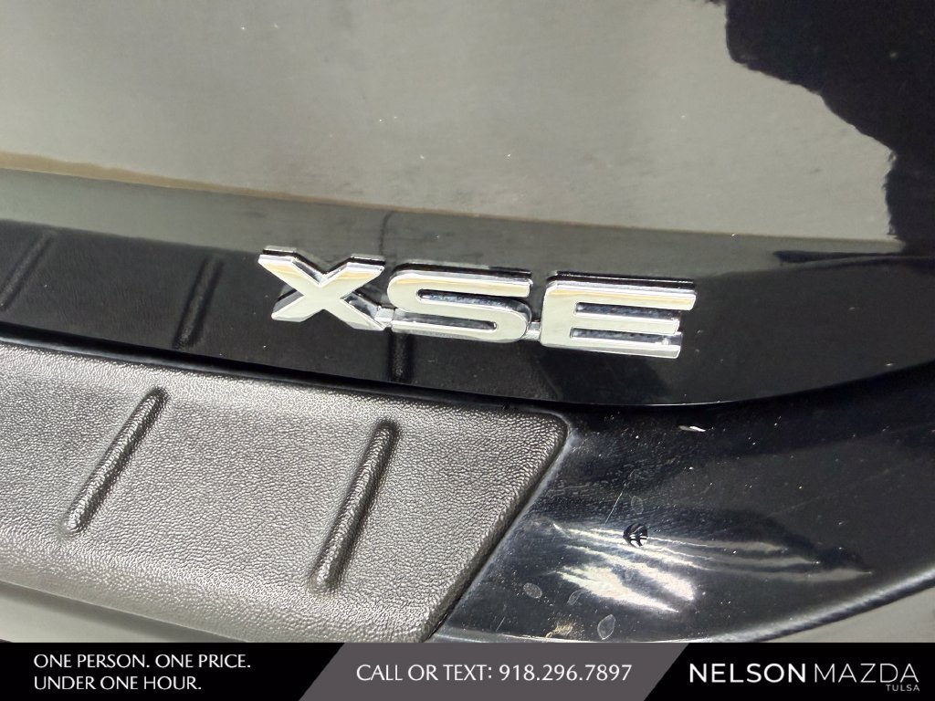 Used 2024 Toyota Highlander XSE FWD image 15