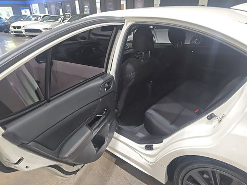 Used 2019 Subaru WRX AWD/4WD image 17