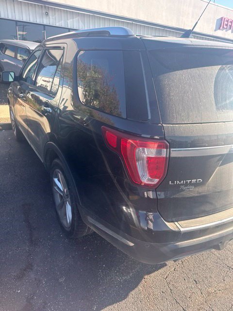 Used 2018 Ford Explorer Limited w/ Equipment Group 301A AWD/4WD image 4