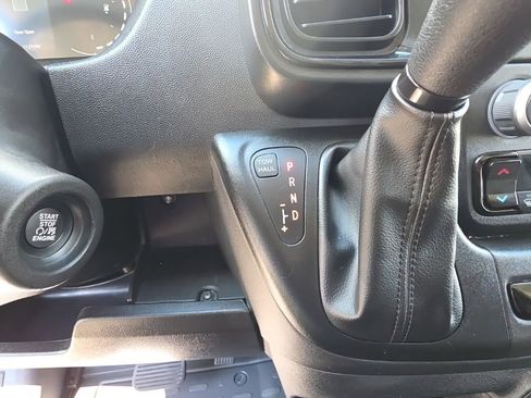 Used 2025 RAM ProMaster 2500 w/ U-Haul Equipment Group image 17