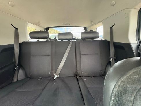Used 2007 Toyota FJ Cruiser 4WD image 29