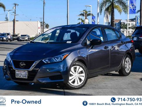 Used 2020 Nissan Versa S image 1