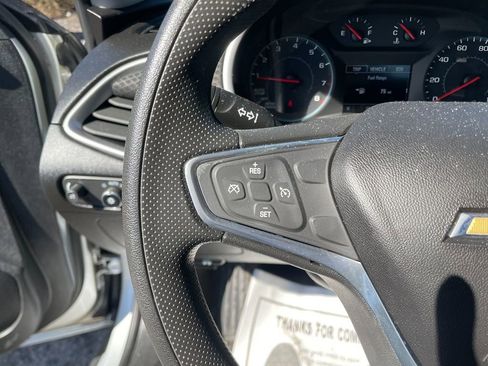 Used 2020 Chevrolet Malibu LS image 16