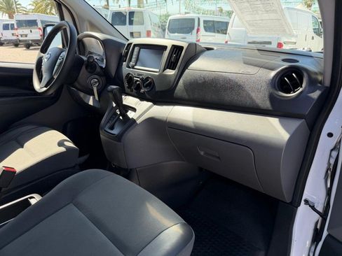 Used 2021 Nissan NV200 S FWD image 26