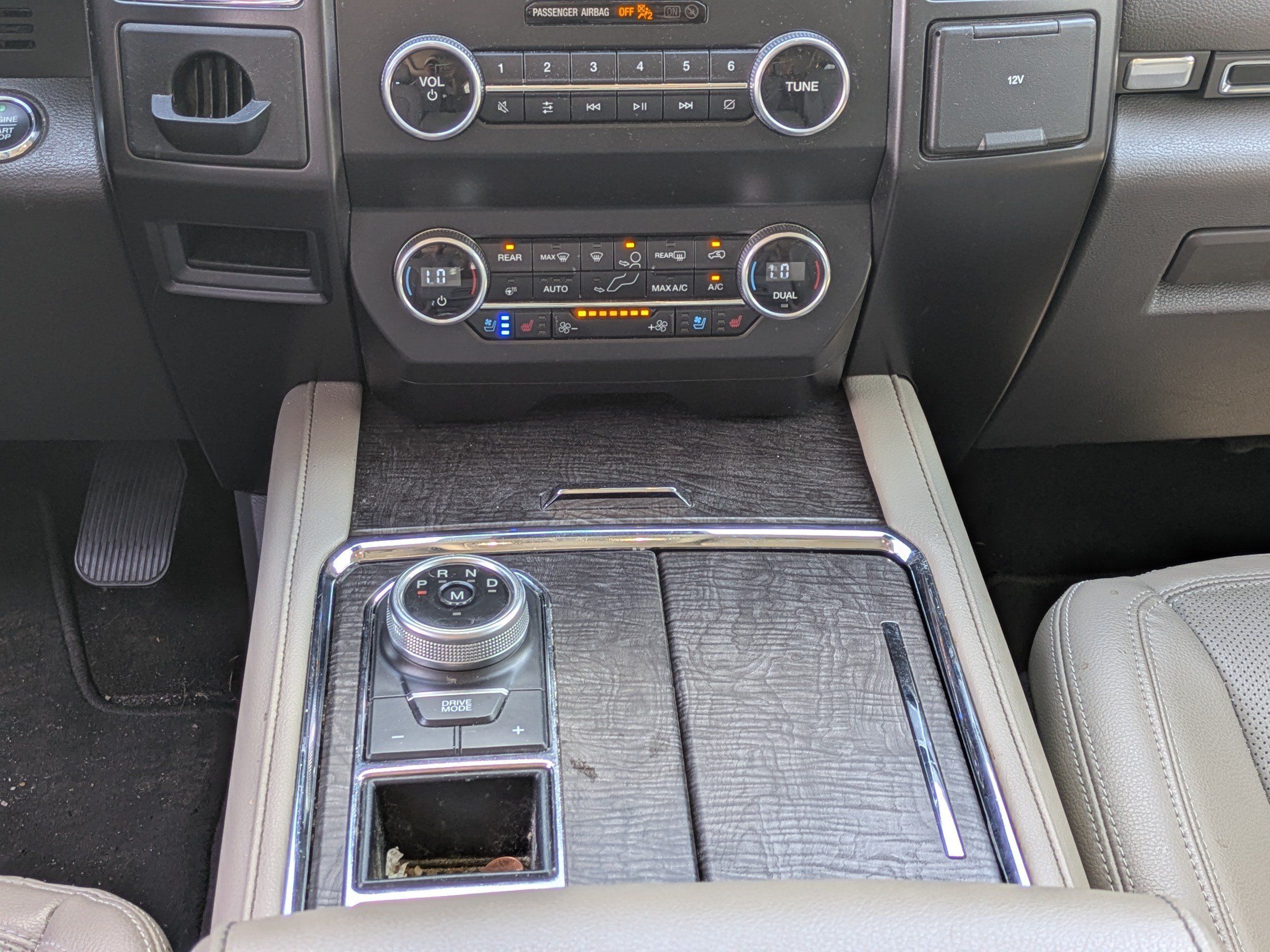 Used 2021 Ford Expedition Limited RWD image 18