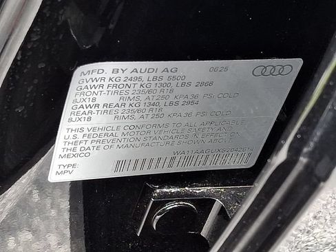 Used 2025 Audi Q5 Premium AWD/4WD image 25