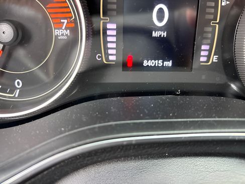Used 2020 Jeep Cherokee Latitude Plus w/ Cold Weather Group FWD image 16