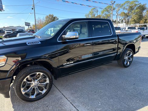 Used 2020 RAM 1500 Limited image 4