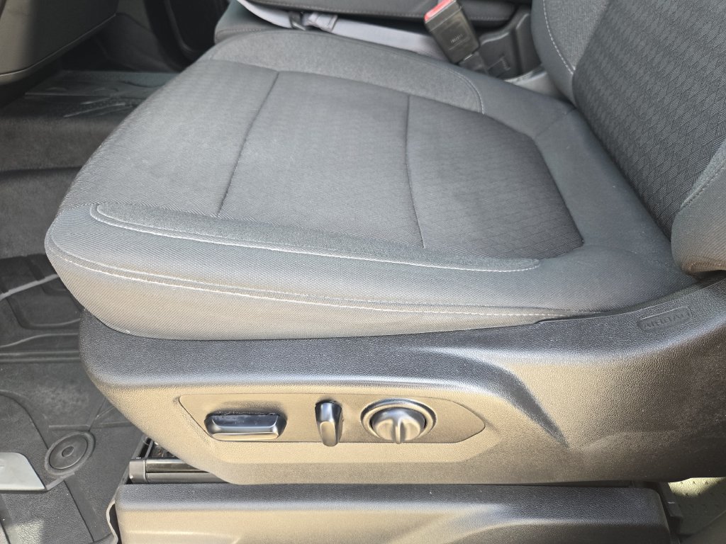 Used 2021 Chevrolet Silverado 1500 LT RWD image 26