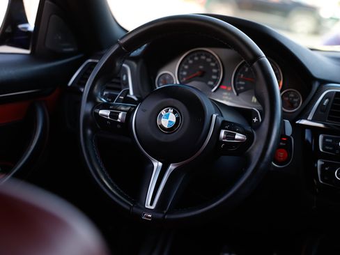 Used 2020 BMW M4 Coupe image 35