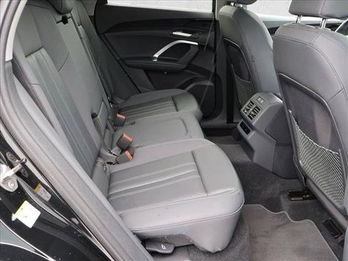 Certified 2025 Audi Q5 Premium w/ Convenience Package AWD/4WD image 25