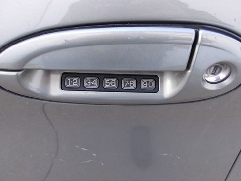 Used 2002 Mercury Sable LS Premium image 14