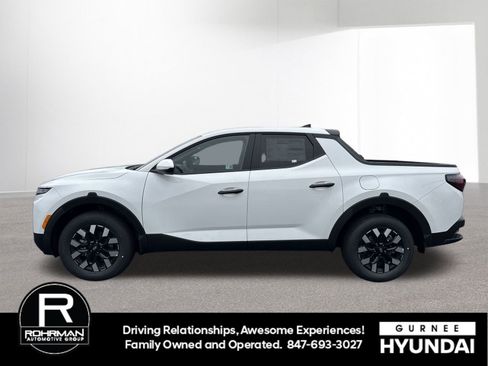 Used 2026 Hyundai Santa Cruz SE image 5