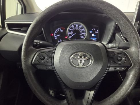 Used 2020 Toyota Corolla LE FWD image 16