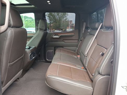 Used 2023 GMC Sierra 1500 Denali w/ Denali Reserve Package image 10