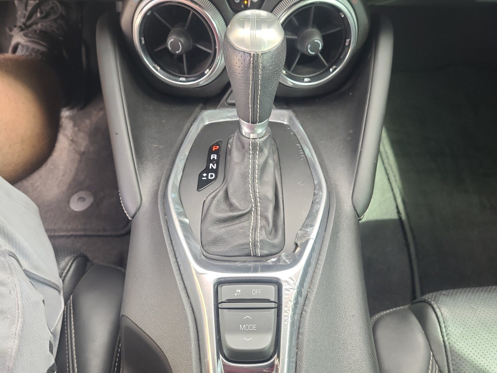 Used 2017 Chevrolet Camaro SS RWD image 21