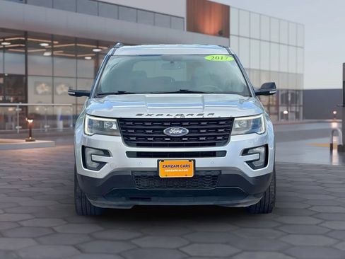 Used 2017 Ford Explorer Sport AWD/4WD image 4
