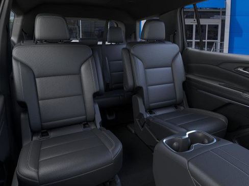 New 2026 Chevrolet Traverse LT image 17